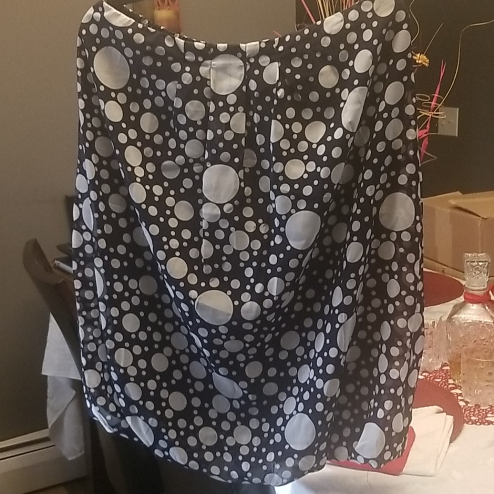 Cute navy blue and white strapless top